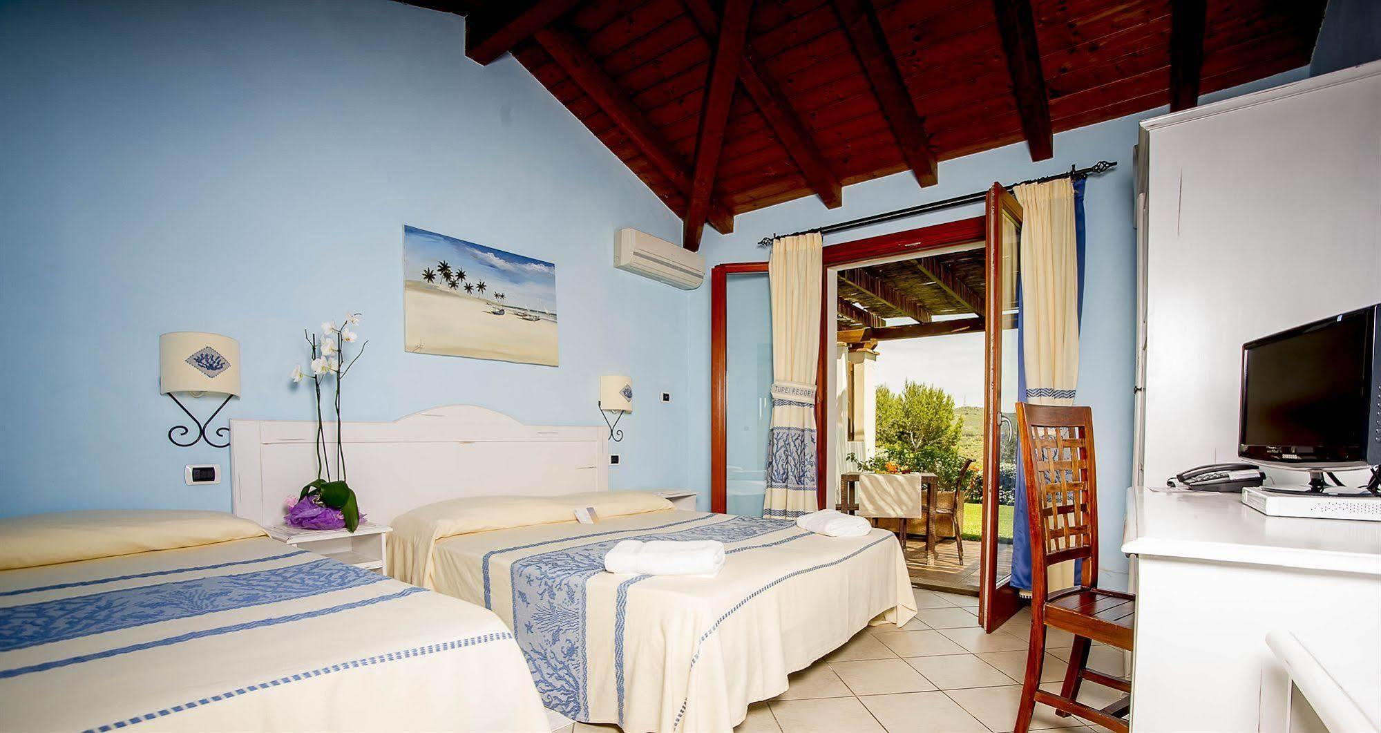 Hotel Tupei Calasetta Luaran gambar