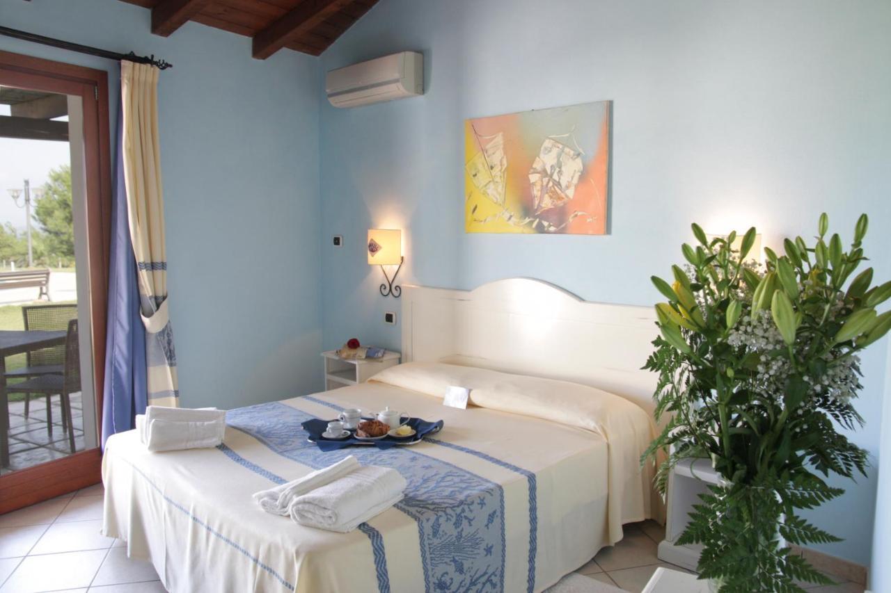 Hotel Tupei Calasetta Luaran gambar