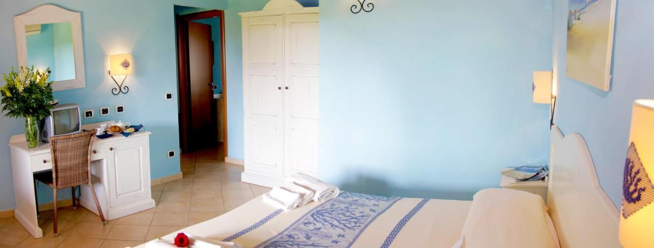 Hotel Tupei Calasetta Luaran gambar