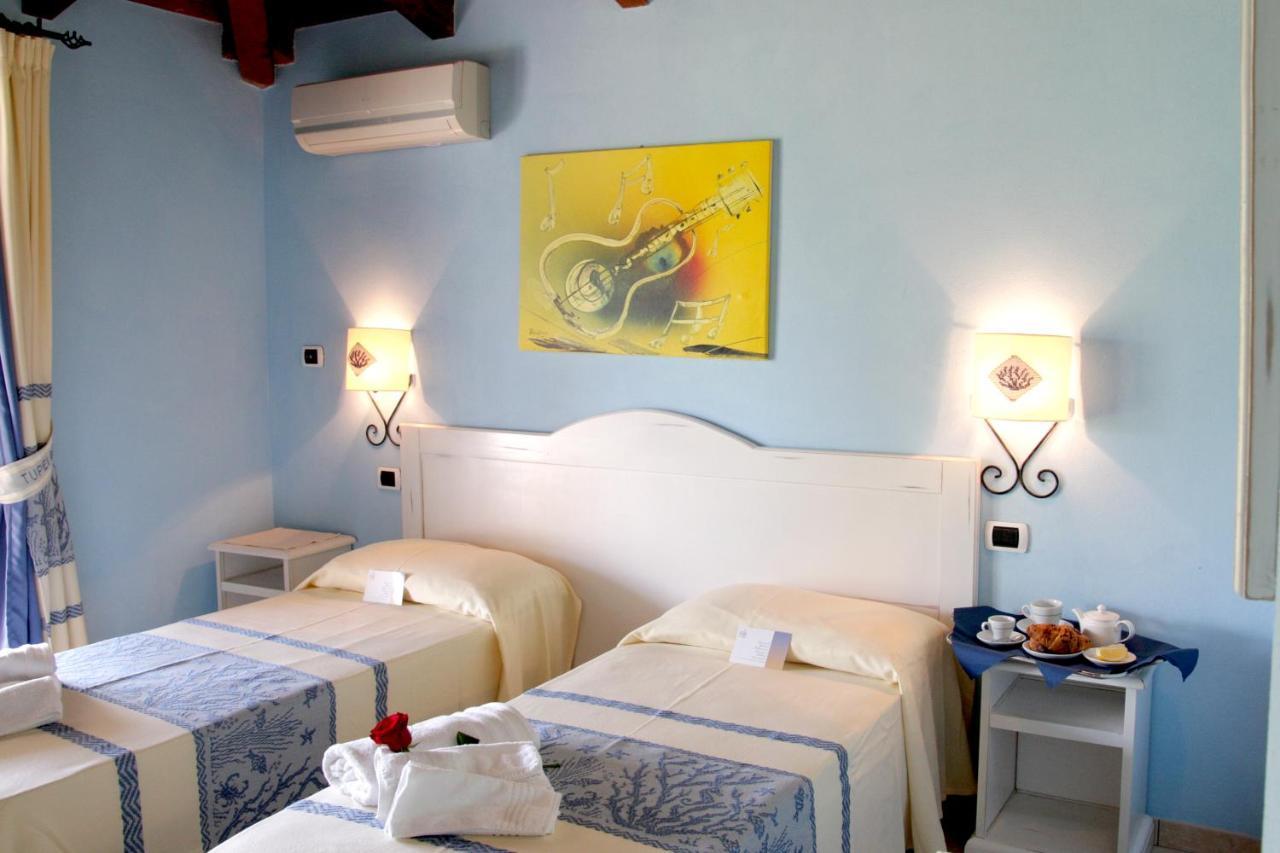 Hotel Tupei Calasetta Luaran gambar
