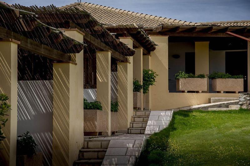 Hotel Tupei Calasetta Luaran gambar